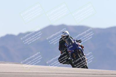 media/Oct-30-2025-Racers Edge (Thu) [[dabbdaf680]]/3-B Group/Session 4 Turn 9/